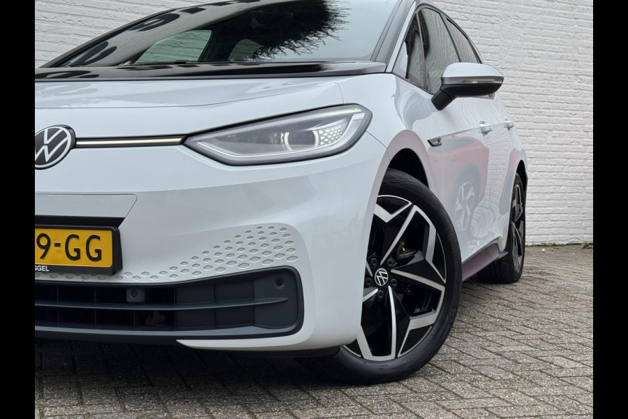 Volkswagen ID.3 First Plus 58 kWh Adaptive cruise Climate Stuur-/stoelverwarming Navi Apple / Android DAB