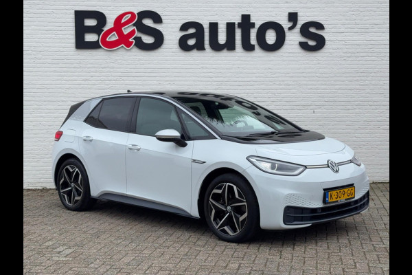 Volkswagen ID.3 First Plus 58 kWh Adaptive cruise Climate Stuur-/stoelverwarming Navi Apple / Android DAB