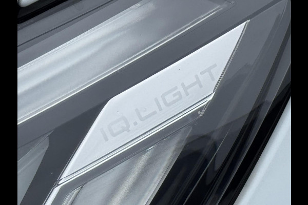 Volkswagen ID.3 First Plus 58 kWh Adaptive cruise Climate Stuur-/stoelverwarming Navi Apple / Android DAB