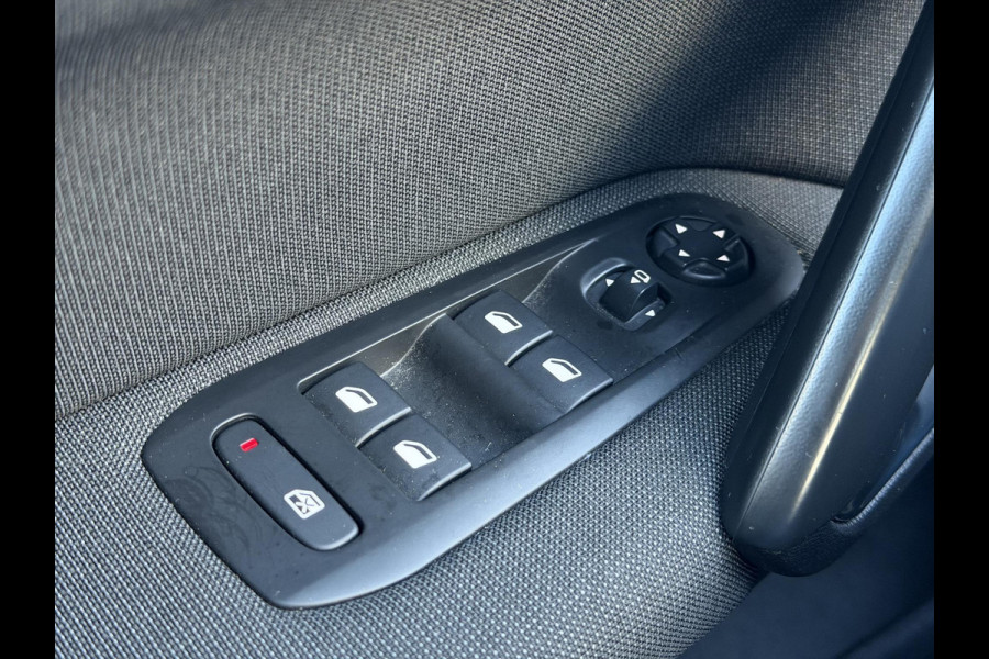 Peugeot 308 1.2 PureTech Allure 2e Eigenaar|Navi|Pano|Carplay|Clima|Cruise|PDC V+A|N.A.P|APK tot 02-2027