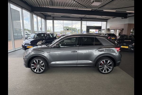 Volkswagen T-Roc 1.5 TSi 150PK DSG Sport Bns R-Line AFN.TREKHAAK/19INCH/CAMERA/NAVI/VIRTUAL/CARPLAY/PDC