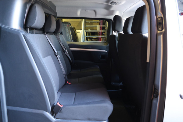 Opel Vivaro 2.0 DC 145 PK L2 AUT | Dubbel cabine | 6-Zitter | Navigatie | CarPlay | Trekhaak | DAB | Airco | Cruise control | F1 Flippers | Betimmering | Nieuwe APK | Dealer onderhouden | 6 maanden garantie