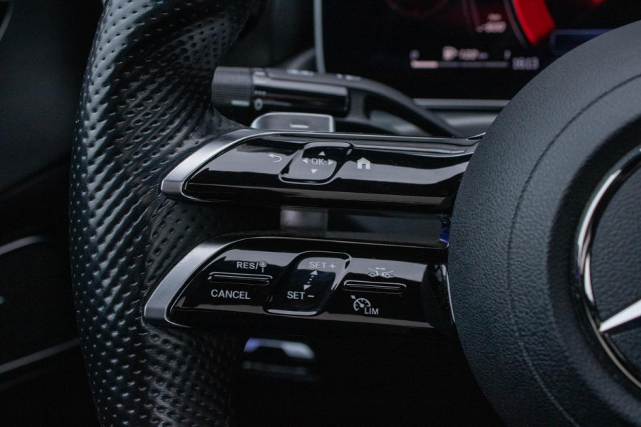 Mercedes-Benz C-Klasse 300 e AMG Line Limited PANO 360 CAMERA ELEKTRISCHE STOEL ADAPTIEF