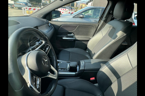 Mercedes-Benz EQA 250 Sport 67 kWh Advanced  Pakket, Premium pakket, rij-assistentie pakket Wordt verwacht begin maart