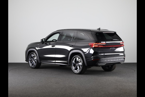 Škoda Kodiaq Sportline Business PHEV 1.5 TSI 204 pk 6 versn. DSG | Panoramadak | Trekhaak | Light & View | Elek. stoel | Adaptive Cruise | Blind Spot |