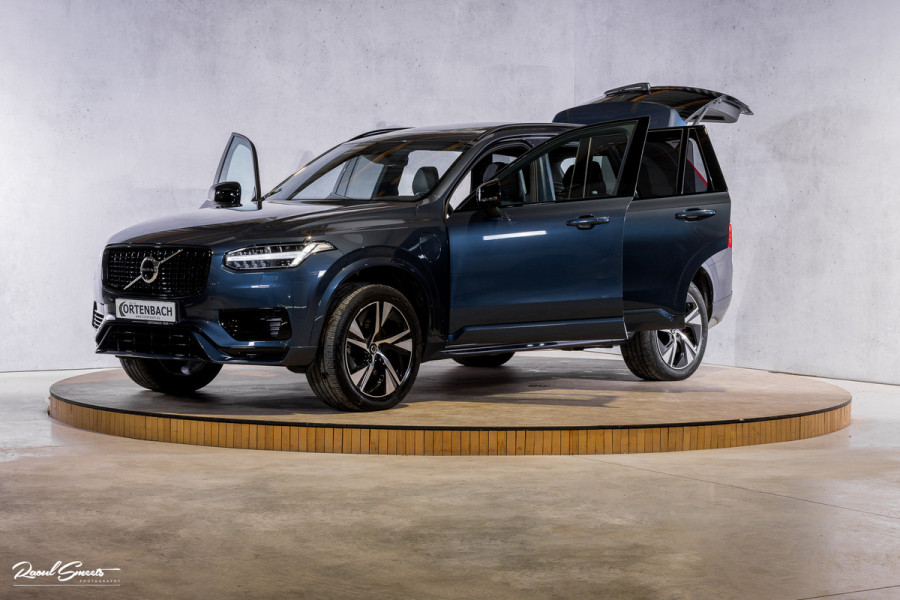 Volvo XC90 2.0 T8 Recharge AWD R-Design | Panorama dak | Zwenkbare trekhaak | Harman Kardon | Adaptieve cruise | Memory |