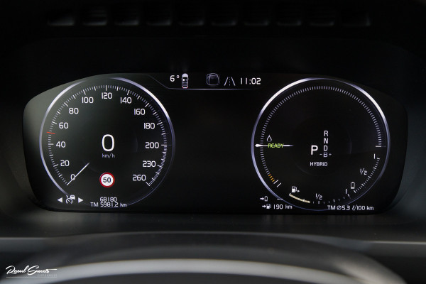 Volvo XC90 2.0 T8 Recharge AWD R-Design | Panorama dak | Zwenkbare trekhaak | Harman Kardon | Adaptieve cruise | Memory |