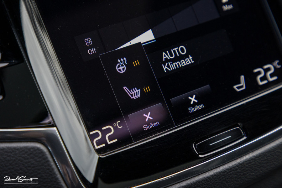 Volvo XC90 2.0 T8 Recharge AWD R-Design | Panorama dak | Zwenkbare trekhaak | Harman Kardon | Adaptieve cruise | Memory |