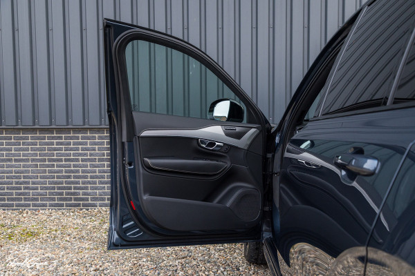 Volvo XC90 2.0 T8 Recharge AWD R-Design | Panorama dak | Zwenkbare trekhaak | Harman Kardon | Adaptieve cruise | Memory |