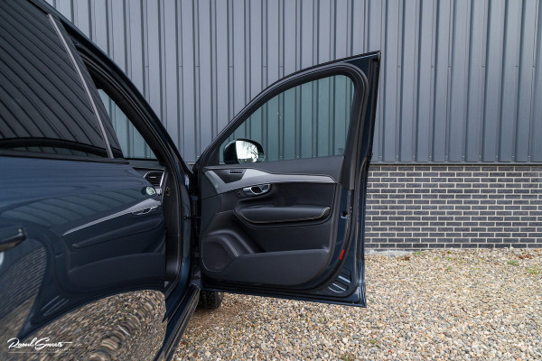 Volvo XC90 2.0 T8 Recharge AWD R-Design | Panorama dak | Zwenkbare trekhaak | Harman Kardon | Adaptieve cruise | Memory |