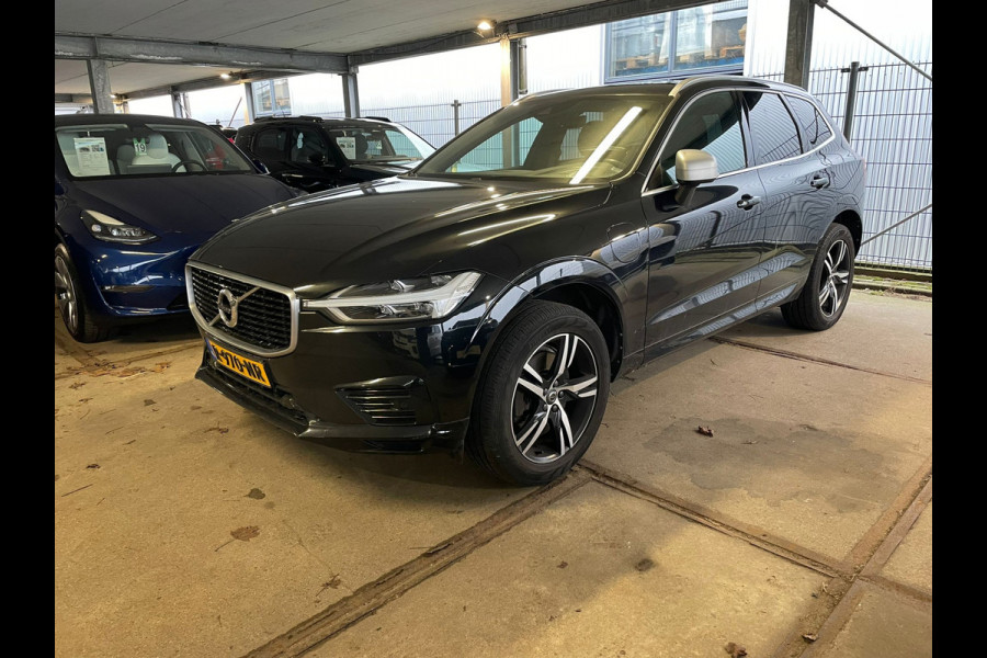 Volvo XC60 2.0 T8 Twin Engine AWD R-Design | getint glas | schuifkanteldak | leder bekleding