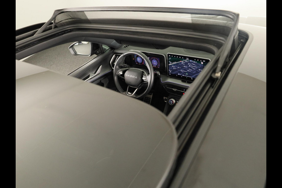 Škoda Kodiaq Sportline Business PHEV 1.5 TSI 204pk | Canton Sound | Panoramadak | Trekhaak | Light & View | Elek. stoelen | Adaptive Cruise | Blind Spot |