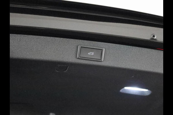 Škoda Kodiaq Sportline Business PHEV 1.5 TSI 204pk | Canton Sound | Panoramadak | Trekhaak | Light & View | Elek. stoelen | Adaptive Cruise | Blind Spot |