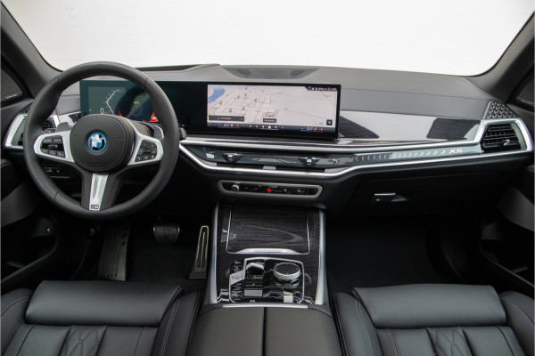BMW X5 xDrive50e M-Sport Manhattan Grey, Pano, Innovation, Harman-Kardon, Head-up 2026