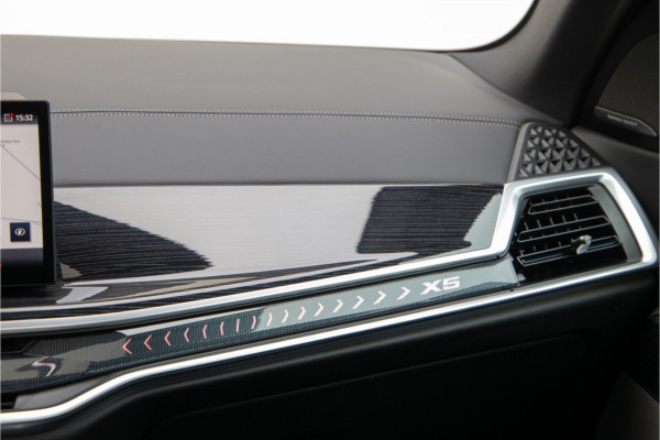 BMW X5 xDrive50e M-Sport Manhattan Grey, Pano, Innovation, Harman-Kardon, Head-up 2026