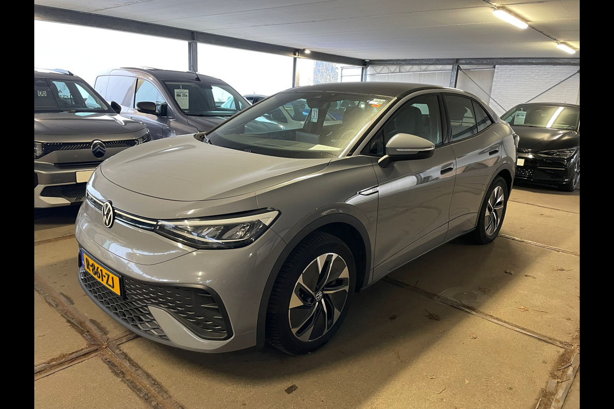 Volkswagen ID.5 Pro 77 kWh | parkeersensor | leder dashboard