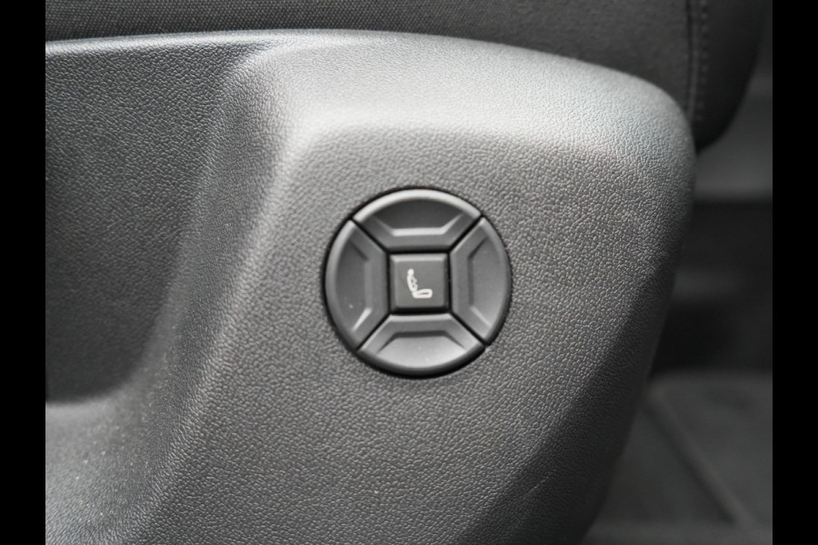 Volkswagen Tiguan 1.5 eHybrid Elegance Plug In Hybrid 204pk Dealer O.H PHEV | Trekhaak af Fabriek | Alcantara Sportstoelen Massage & Verwarmd | Adaptive Cruise | IQ Light & IQ Drive | Parkassist | Keyless | Virtual | Sfeerverlichting |