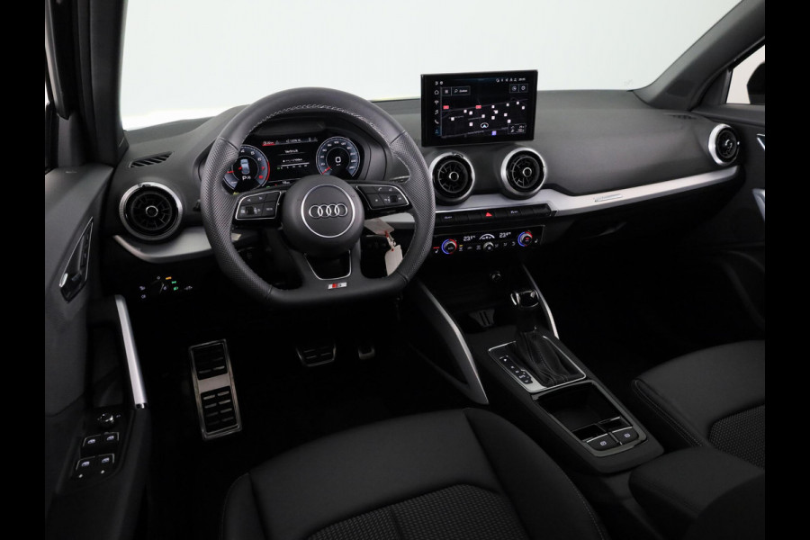 Audi Q2 35 TFSI S Edition | Optiek pakket zwart plus | Privacy glas | Stoelverwarming voorin | Audi Soundsysteem |