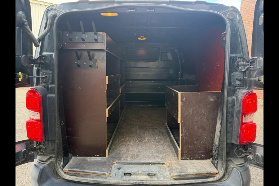 Opel Vivaro 2.0 CDTI L2H1 Edition / 122PK Automaat / Camera / Trekhaak