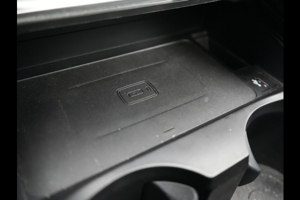 BMW X3 xDrive20i M Sport Shadow 184pk Dealer O.H | Trekhaak af Fabriek | Panodak | Adaptive Cruise | Sportstoelen Memory | Harman Kardon |  Head Up | 19"L.M | BLIS |