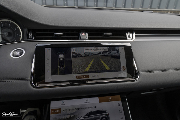 Land Rover Range Rover Evoque 1.5 P300e AWD R-Dynamic SE | Adaptieve cruise | Zwenkbare trekhaak | Premium audio | Apple carplay |