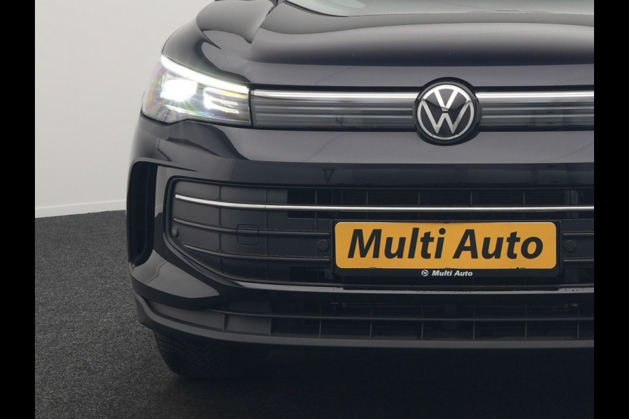 Volkswagen Tiguan 1.5 eHybrid Life Edition Plug In Hybrid 204pk Dealer O.H PHEV | Trekhaak af Fabriek | Adaptive Cruise | Parkassist | IQ Drive | Stuur & Stoelverwarming | Apple Carplay | Virtual | BLIS | Camera | Sfeerverlichting |