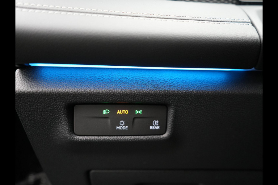 Volkswagen Tiguan 1.5 eHybrid Life Edition Plug In Hybrid 204pk Dealer O.H PHEV | Trekhaak af Fabriek | Adaptive Cruise | Parkassist | IQ Drive | Stuur & Stoelverwarming | Apple Carplay | Virtual | BLIS | Camera | Sfeerverlichting |