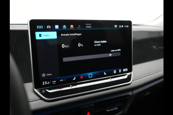 Volkswagen Tiguan 1.5 eHybrid Life Edition Plug In Hybrid 204pk Dealer O.H PHEV | Trekhaak af Fabriek | Adaptive Cruise | Parkassist | IQ Drive | Stuur & Stoelverwarming | Apple Carplay | Virtual | BLIS | Camera | Sfeerverlichting |