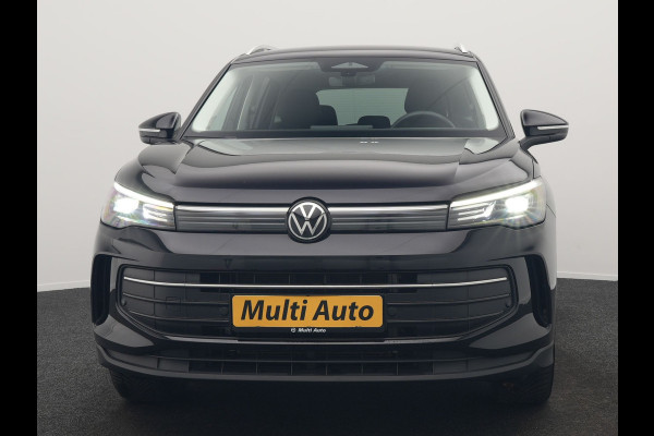 Volkswagen Tiguan 1.5 eHybrid Life Edition Plug In Hybrid 204pk Dealer O.H PHEV | Trekhaak af Fabriek | Adaptive Cruise | Parkassist | IQ Drive | Stuur & Stoelverwarming | Apple Carplay | Virtual | BLIS | Camera | Sfeerverlichting |