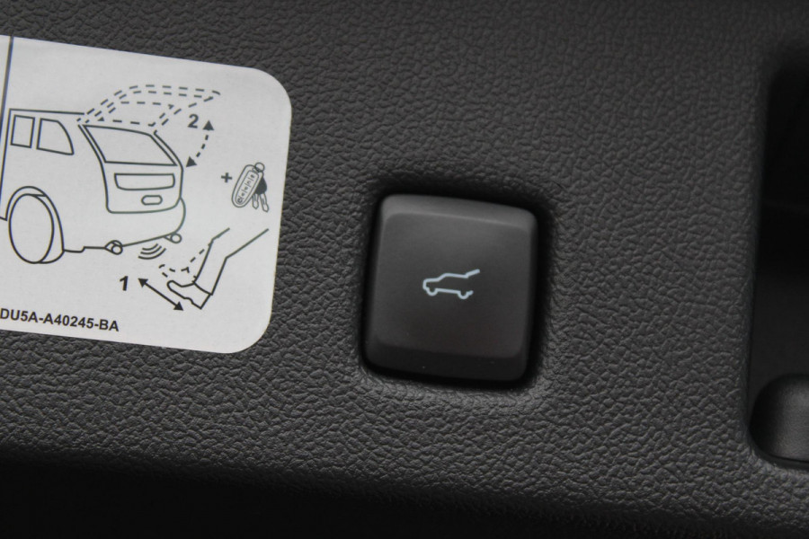 Ford Kuga 2.5 PHEV Titanium X | Panoramadak | Adaptive cruise control | Winter Pack | Half leder | Bang&Olufsen