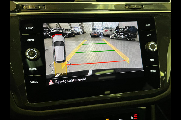 Volkswagen Tiguan 1.5 TSI R-Line / Pano / BTW / Memory / Trekhaak