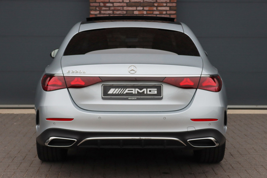 Mercedes-Benz E-Klasse 220 d AMG Line | Hyperscreen | Distronic | Memory | Burmester | HUD | 3D-Display | Panoramadak | Surround Camera | Keyless Go | Digital Light |