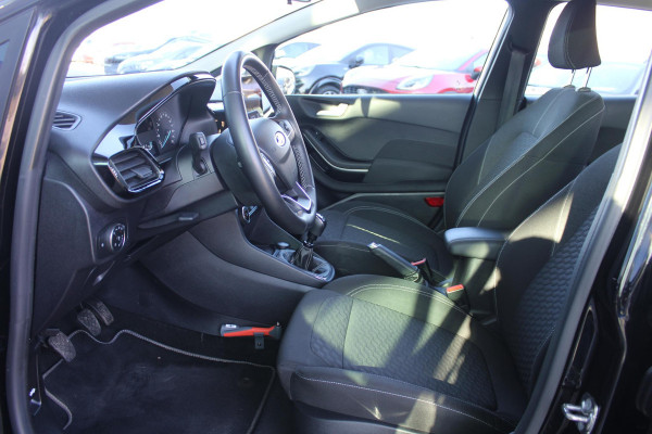 Ford Fiesta 1.0 EcoBoost Hybrid Titanium | Navigatie | LED | Cruise Control | Climate Control | DAB