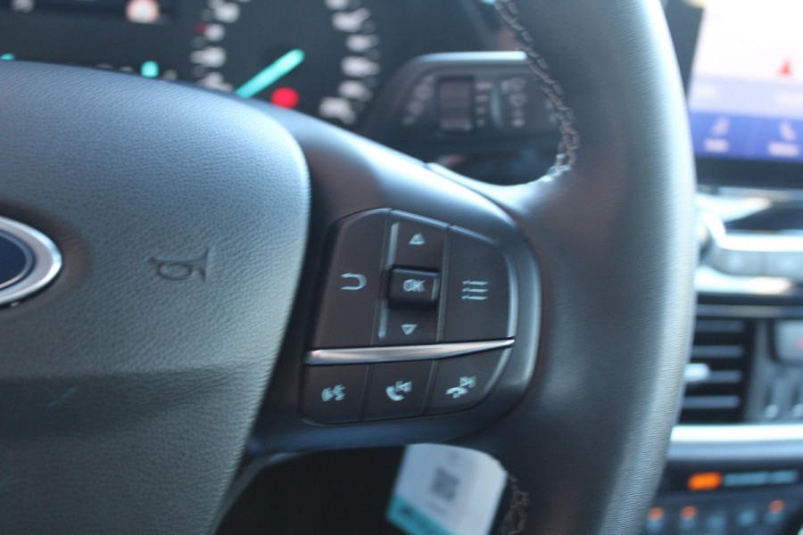 Ford Fiesta 1.0 EcoBoost Hybrid Titanium | Navigatie | LED | Cruise Control | Climate Control | DAB