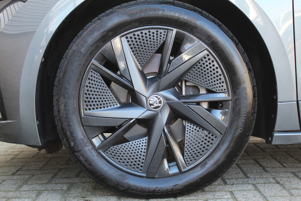 Škoda ENYAQ Coupé iV 80 RS | BTW-Auto | Panoramadak | Trekhaak | BLIS | Stoelverwarming