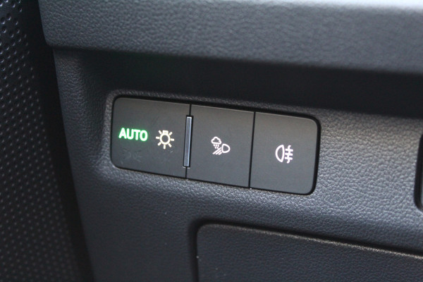 Škoda ENYAQ Coupé iV 80 RS | BTW-Auto | Panoramadak | Trekhaak | BLIS | Stoelverwarming