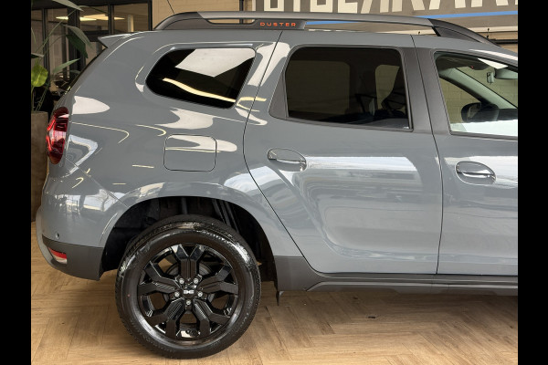 Dacia Duster 1.3 TCe 150 Extreme | Navi | 17" | Blindspot | 360 | Stoelverwarming | Cruise control | 100% Dealer onderhouden!