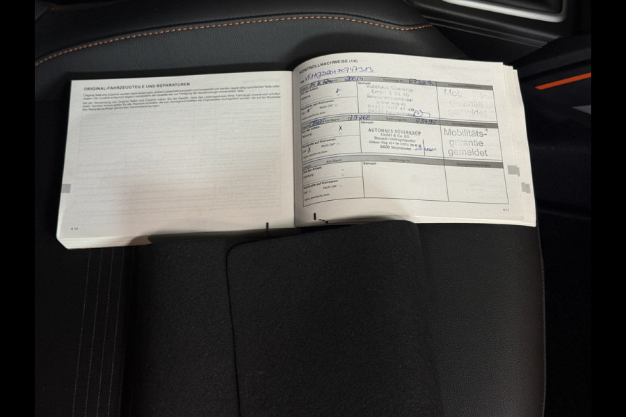 Dacia Duster 1.3 TCe 150 Extreme | Navi | 17" | Blindspot | 360 | Stoelverwarming | Cruise control | 100% Dealer onderhouden!