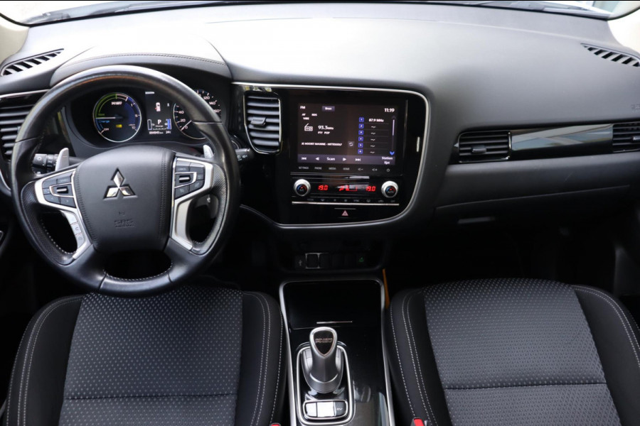 Mitsubishi Outlander 2.4 PHEV Pure+ org. NL-auto trekhaak camera stoelverw.