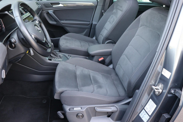 Volkswagen Tiguan 1.5 TSI ACT Highline Business R-Line org.NL schuifdak camera el.klep stoelverw.