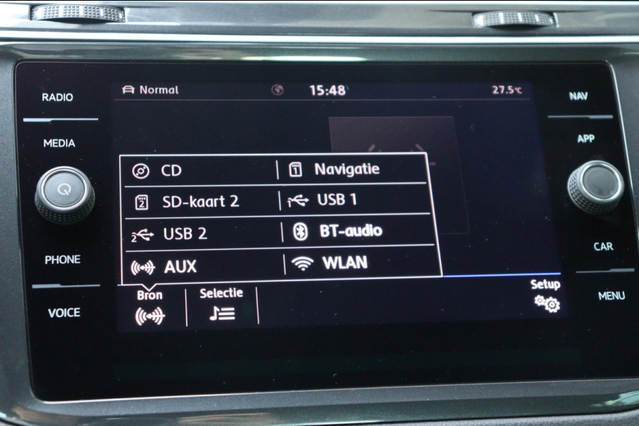 Volkswagen Tiguan 1.5 TSI ACT Highline Business R-Line org.NL schuifdak camera el.klep stoelverw.