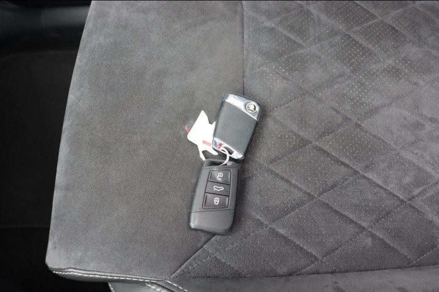 Škoda Kodiaq 1.5 TSI Sportline Business org.NL el.stoel+mem+vw el.klep canton schuifdak camera