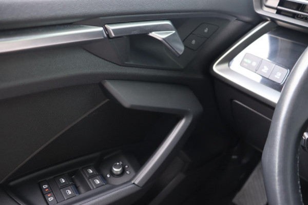 Audi A3 Limousine 30 TFSI Advanced edition org.NL sportstoelen+verw.
