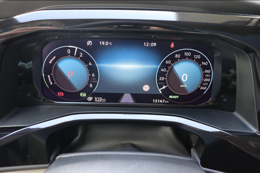 Volkswagen Multivan 1.4 eHybrid L2H1 Style 7-persoons org.NL panoramadak el.trekhaak camera's