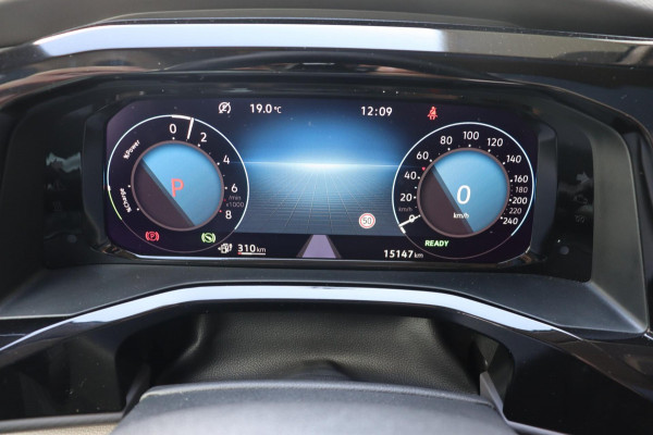 Volkswagen Multivan 1.4 eHybrid L2H1 Style 7-persoons org.NL panoramadak el.trekhaak camera's