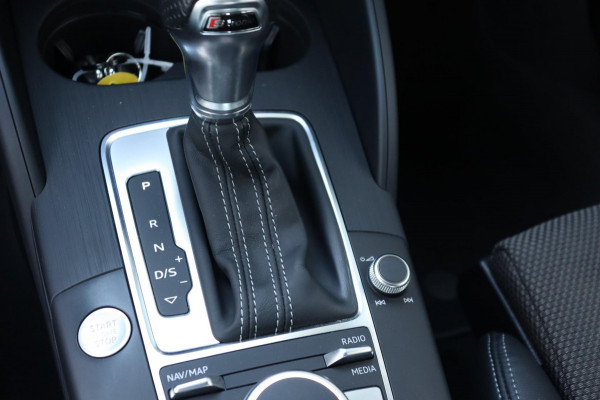 Audi A3 Limousine 35 TFSI CoD Advance Sport S-Line org.NL B&O