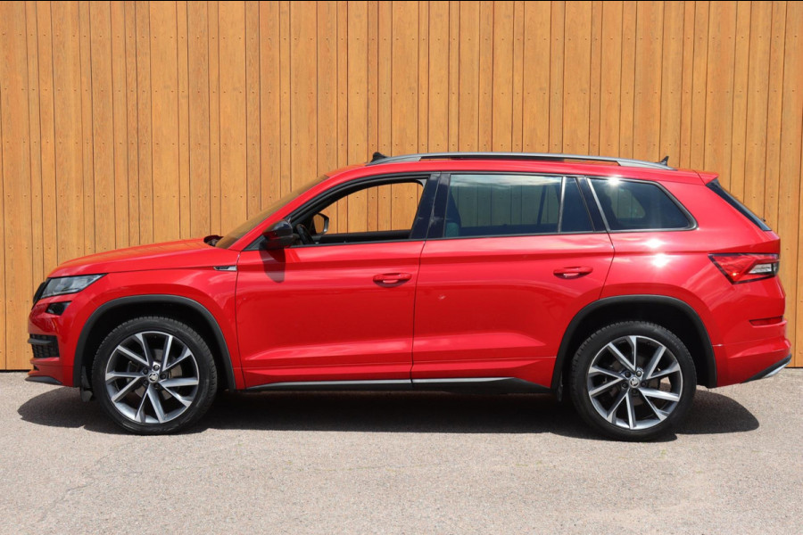 Škoda Kodiaq 1.5 TSI Sportline Business org.NL trekhaak metallic schuifdak 20"lm camera el.klep