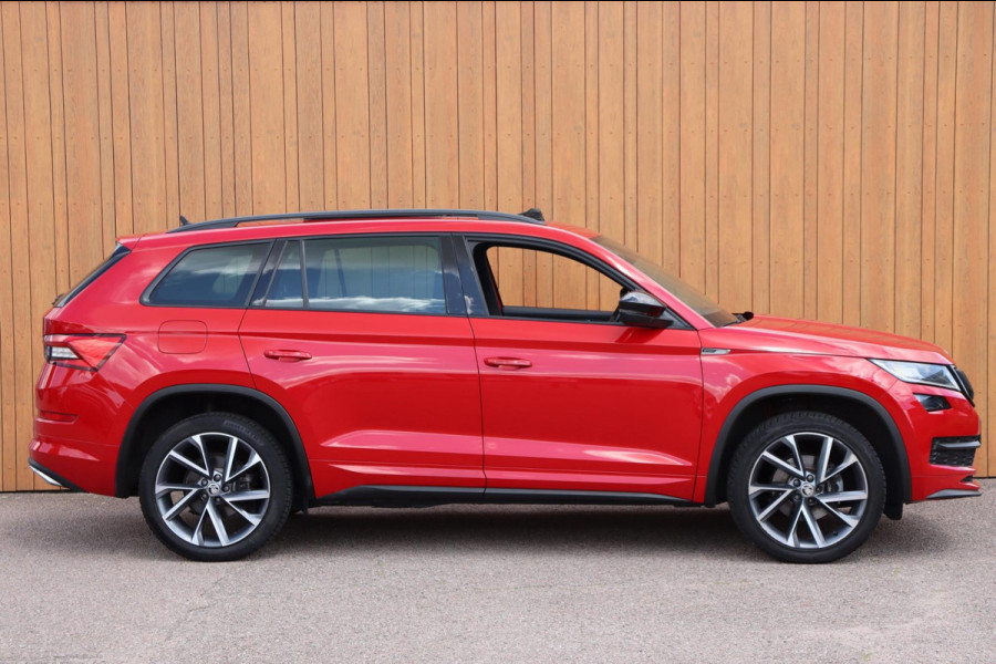 Škoda Kodiaq 1.5 TSI Sportline Business org.NL trekhaak metallic schuifdak 20"lm camera el.klep