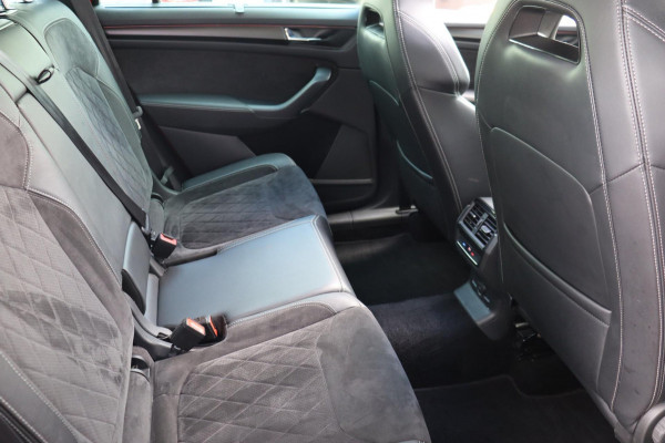 Škoda Kodiaq 1.5 TSI Sportline Business org.NL trekhaak metallic schuifdak 20"lm camera el.klep