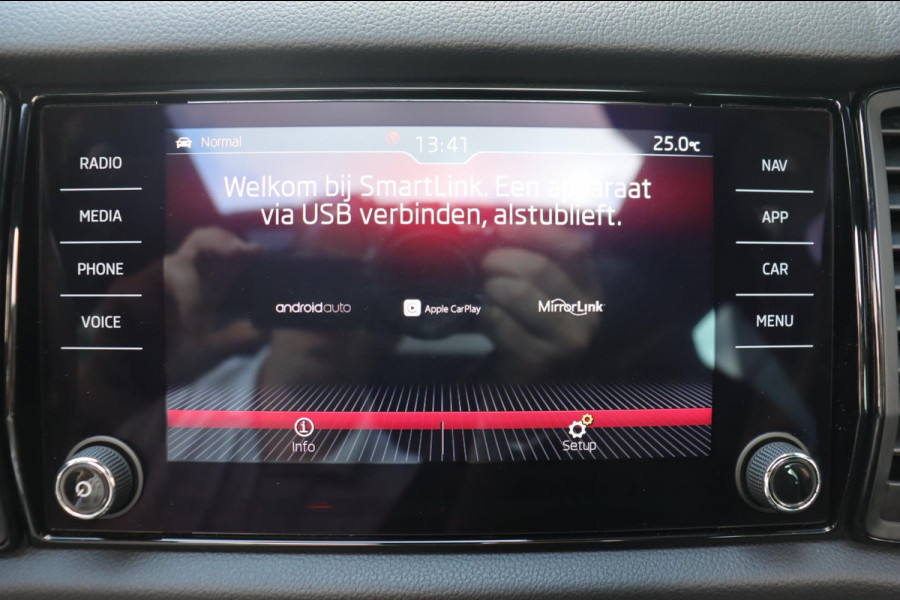 Škoda Kodiaq 1.5 TSI Sportline Business org.NL trekhaak metallic schuifdak 20"lm camera el.klep